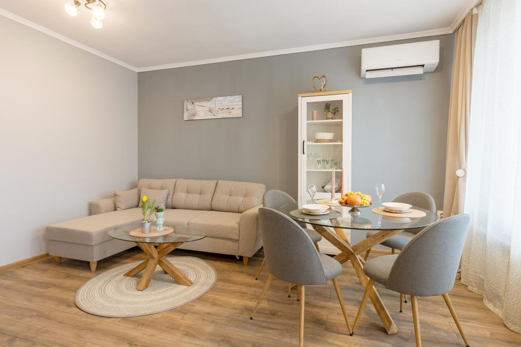Happy Lazur Apartment Burgas Ngoại thất bức ảnh